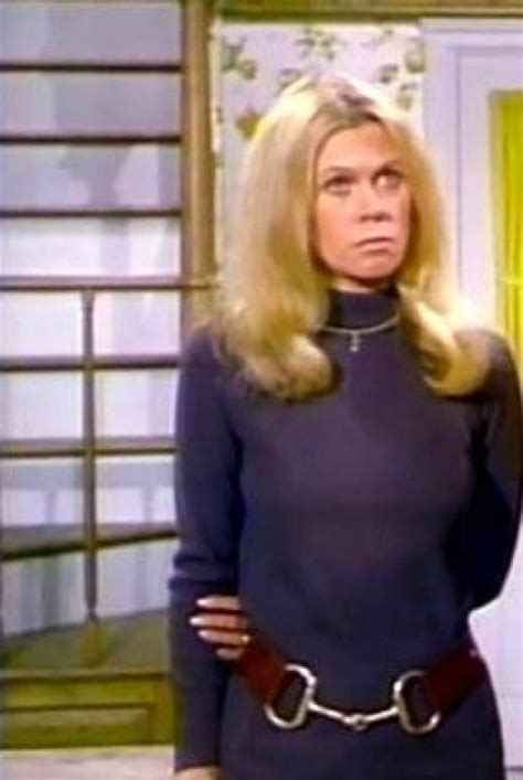 Samantha Stevens’ “Bewitching” Style | Elizabeth montgomery, Bewitched ...