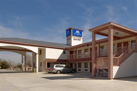 Americas Best Value Inn & Suites Hempstead, TX - See Discounts