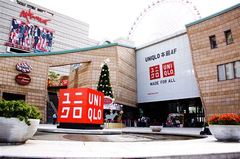 Uniqlo | Opening Campaign, Taiwan on Behance