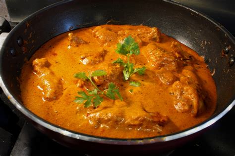 Easy Recipe for Chicken Makhani - Flavours of My Kitchen