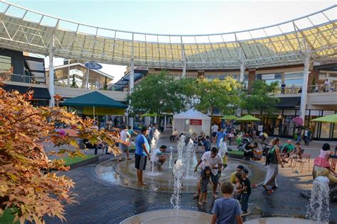 Think You Know Redmond Town Center? Better Think Again | KOMO