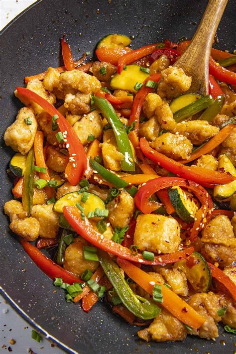 Hunan Chicken (Spicy Chicken Stir Fry) - Chili Pepper Madness