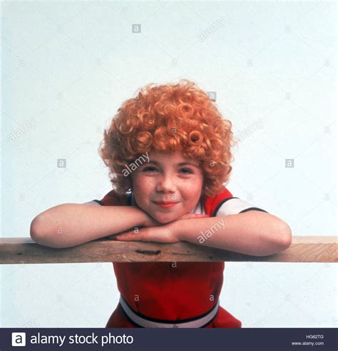 ANNIE (1982) - pictured: Aileen Quinn Stock Photo, Royalty Free Image ...