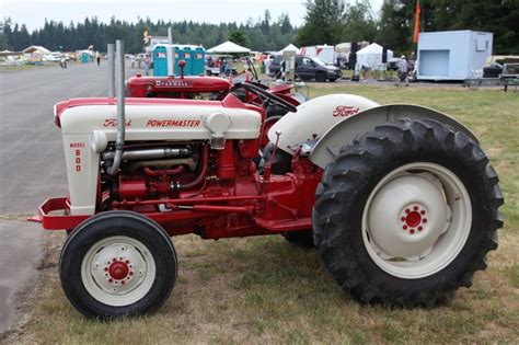 Nice Ford 800 | Ford tractors, Ford, Tractors