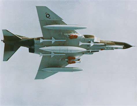 AIM-4 and AIM-7 on F-4E - AIM-4 Falcon - Wikipedia Air Force Veteran, Us Air Force, Military ...