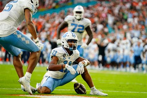 Tar Heels' defense steps up in crucial moments to win at Miami - Tar ...