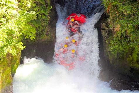 Top 3 Countries to go White Water Rafting! - Discovering New Skies