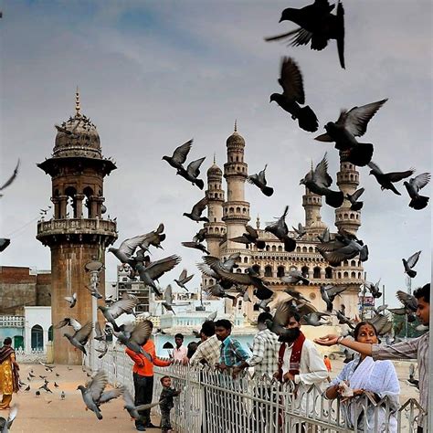 Charminar was built by the fifth ruler of the Qutub Shah dynasty of ...