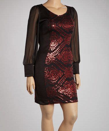 Stunning Black & Red Arabesque Dress - Plus Size