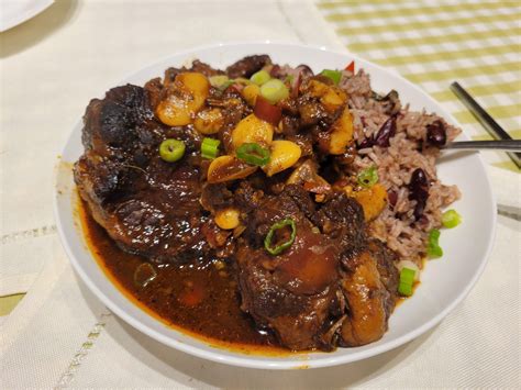 Jamaican oxtail with rice and peas - Dining and Cooking