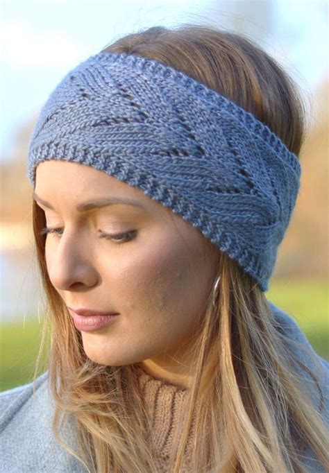 Homemade Coziness: Smart Knitted Ear Warmer and Headband Patterns