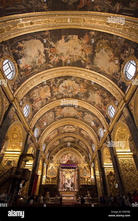 Malta, Valletta, St. John's Co-Cathedral, interior, ceiling Stock Photo - Alamy