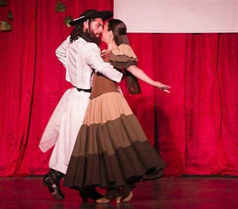 Argentina | Traje tipico argentina, Danza folklorica, Baile folclórico