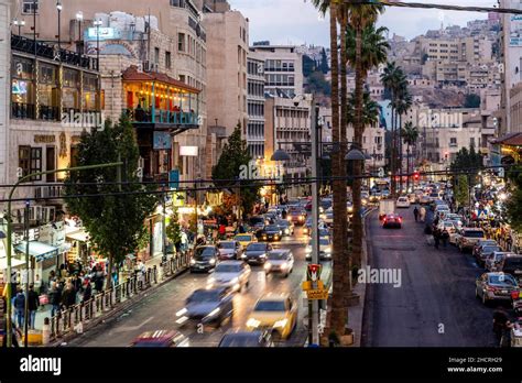 Busy street downtown amman jordan hi-res stock photography and images ...