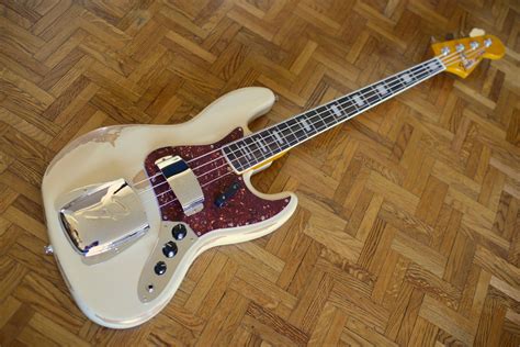 Photo Fender Highway One Jazz Bass [2006-2011] : Fender Highway One ...