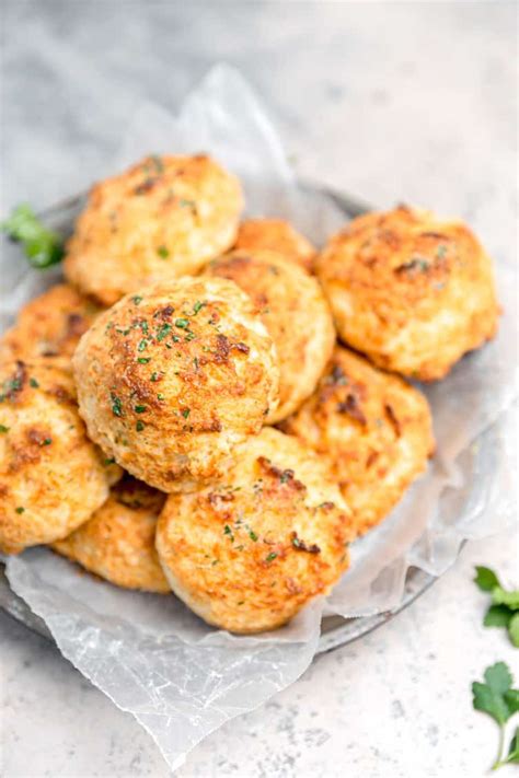 Red Lobster Cheddar Bay Biscuits Recipe - Brown Eyed Baker