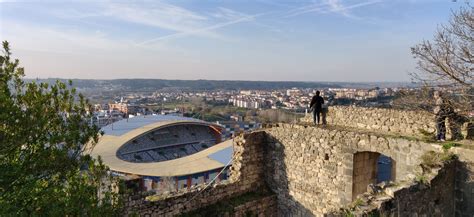 Leiria castle & Batalha monastery: Portugal | Visions of Travel