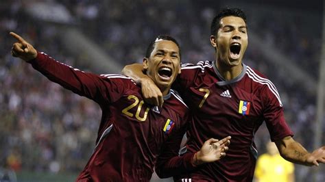 Venezuela's ticket to elite says Vizcarrondo - World Cup 2014 - Football - Eurosport Asia