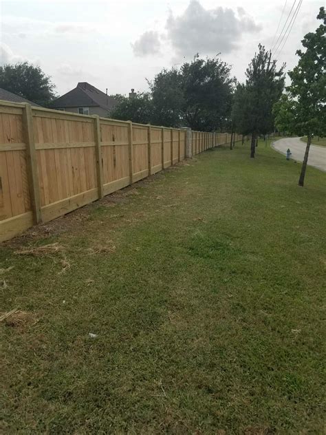 Wood Privacy Fence - Commercial Fences & Gates