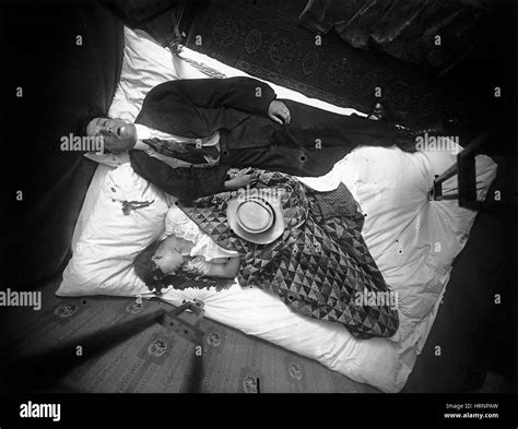 Crime Scene, NYC, Early 20th Century Stock Photo - Alamy