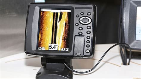 5 Best Ice Fishing Flashers - 2023 Fish Finder Guide