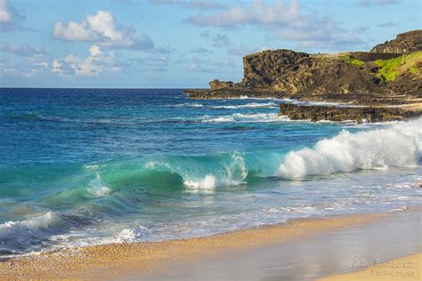 Pacific Ocean View from Sandy Beach - Oahu, Hawaii | Flickr