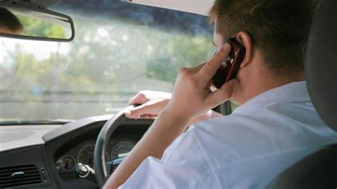 No Fine For Using Phone While Driving In Kerala; No Law Against Talking ...