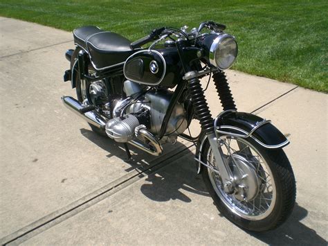 Restored BMW R69S - 1968 Photographs at Classic Bikes Restored |Bikes Restored