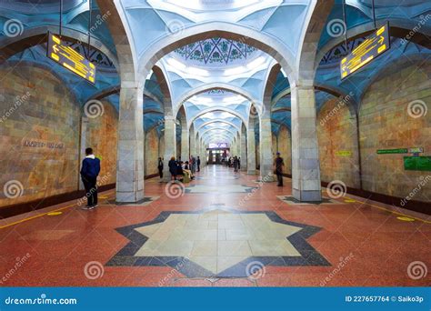 Alisher Navoiy Metro Station Interior, Tashkent Editorial Stock Image - Image of decoration ...