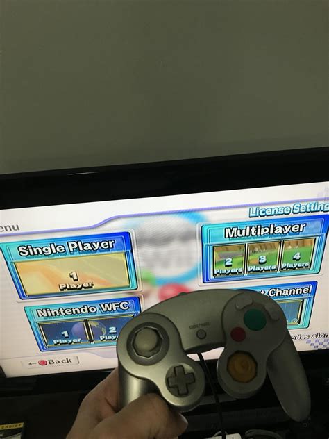 TIL You can use gamecube controller in Mario Kart Wii : r/wii