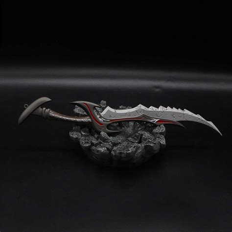 Skyrim Game Weapon Daedric Sword Blunt Metal Replica – Leones Marvelous Items