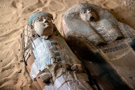 Egyptian tombs found in Giza estimated at 4,500 years old | CNN