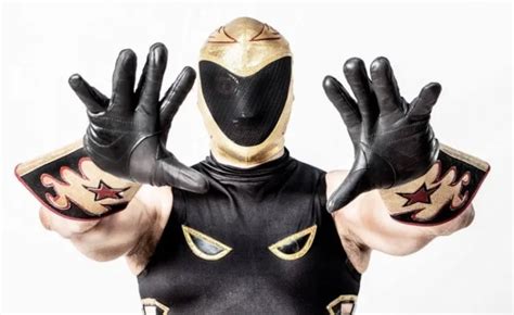 Tinieblas Jr. listo para la reactivación de lucha libre en teatros - La ...