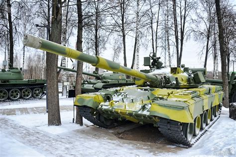 Russian T-80B Tank in Snow (Front Angle View) - ArtLook Photography