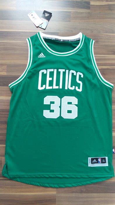 original SHAQUILLE O'NEAL signed Boston Celtics home jersey + JSA certificate - Catawiki