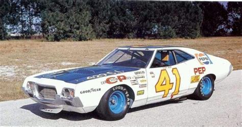 Bobby Unser's NASCAR diversion: 1972 Torino | Nascar race cars, Nascar cars, Ford racing