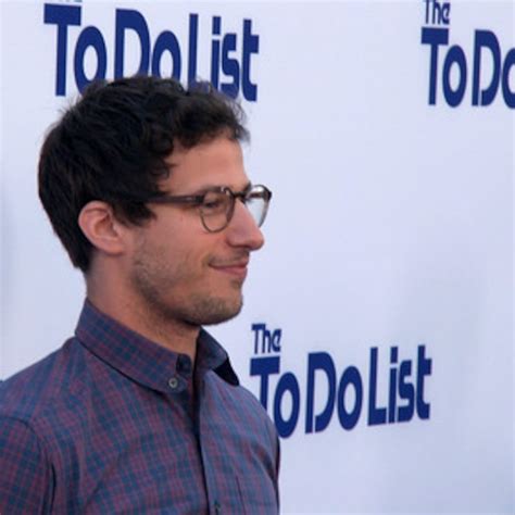 Andy Samberg Channels '90s Grunge - E! Online