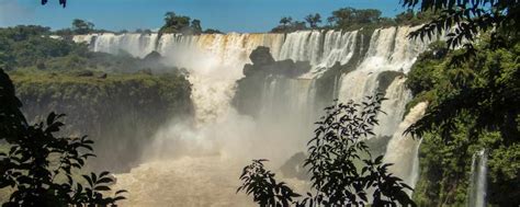 The Powerful Iguazu Falls | Best Time 2 Visit | Weather and Hiking Guide