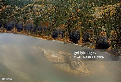 355 Athabasca Oil Stock Photos, High-Res Pictures, and Images - Getty ...