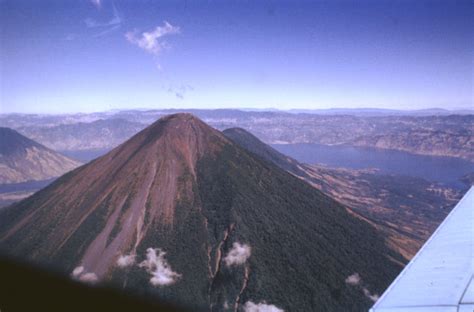 Global Volcanism Program | Atitlán