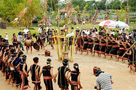 Tour du lịch Làng văn hóa 54 dân tộc Việt Nam - Du lịch Ba Vì