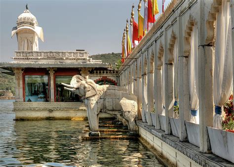 Jag Mandir Udaipur 5 Photograph by Doug Matthews - Pixels