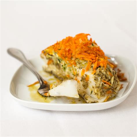 Sea Bass Baked in Foil with Pesto, Zucchini, and Carrots Recipe - Quick From Scratch Fish ...