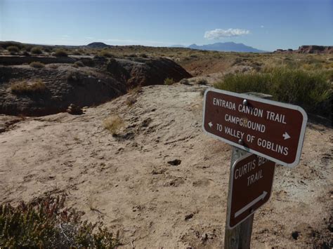 Hiking in Goblin Valley | Utah State Parks