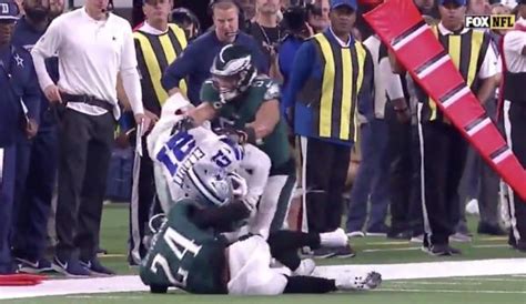 Watch: Ezekiel Elliott flagged for lowering his helmet to initiate contact