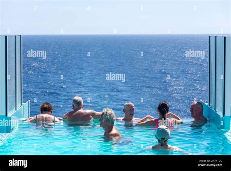 Infinity pool at stern of P&O Arvia cruise ship, Lesser Antilles ...