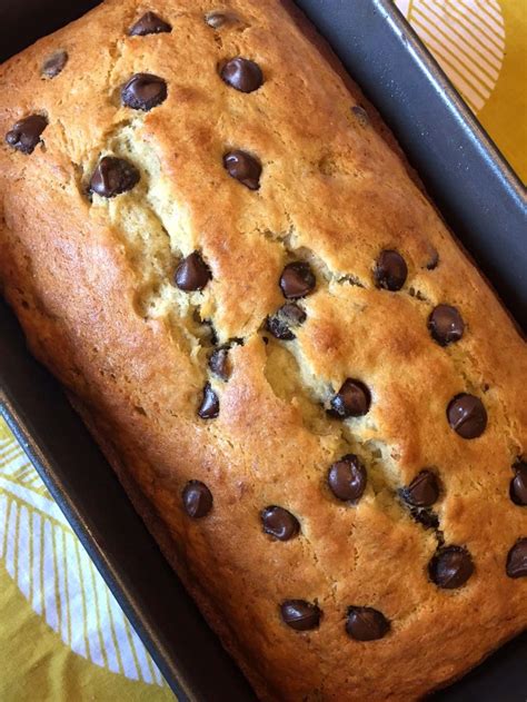 Easy Chocolate Chip Banana Bread Recipe – Best Ever! – Melanie Cooks