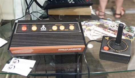 Atari Flashback with joystick | The Atari Flashback 2 is a m… | Flickr