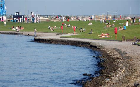 Cardiff Bay Barrage, Cardiff