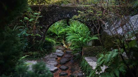 Jaw-Dropping Images Of Pena Palace & Gardens in Sintra, Portugal The ...